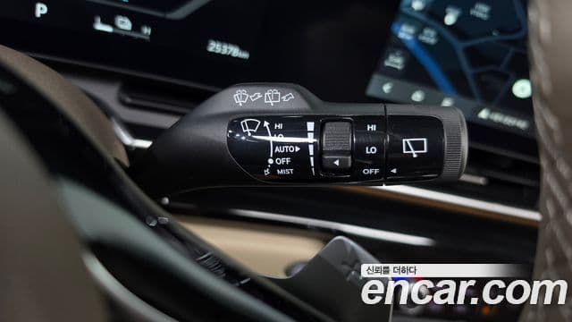 Kia Carnival 2024 — Şəkil 15/40