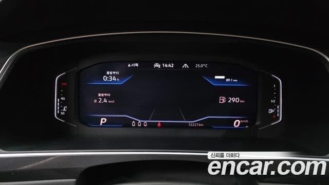 Volkswagen Tiguan 2021 — Şəkil 18/20