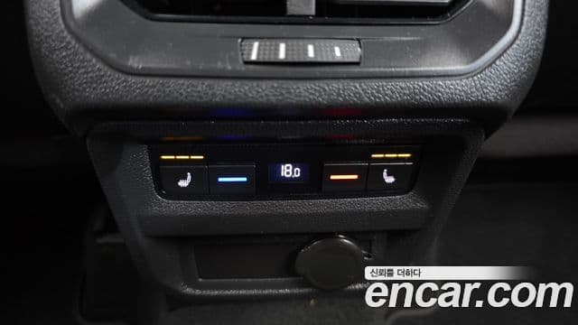 Volkswagen Tiguan 2021 — Şəkil 13/20