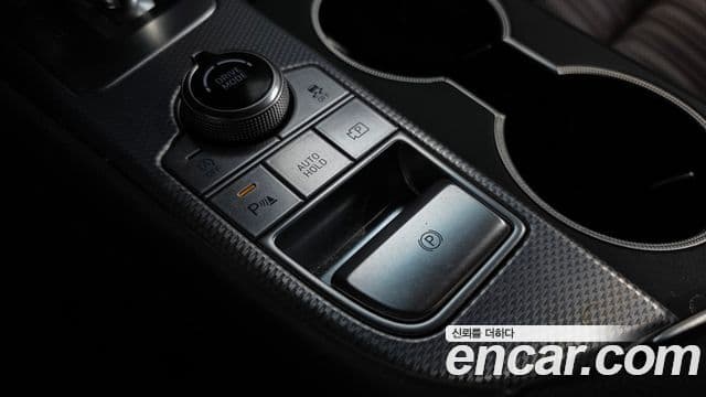 Genesis G70 2023 — Photo 28/38
