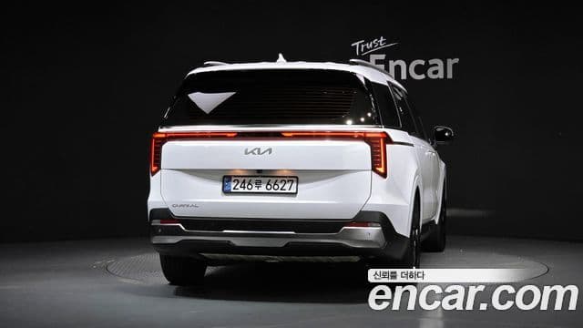 Kia Carnival 2024 — Фото 4/20
