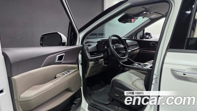 Kia Carnival 2024 — Фото 10/20