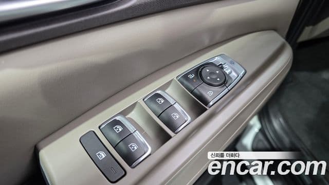 Kia Carnival 2024 — Şəkil 20/32