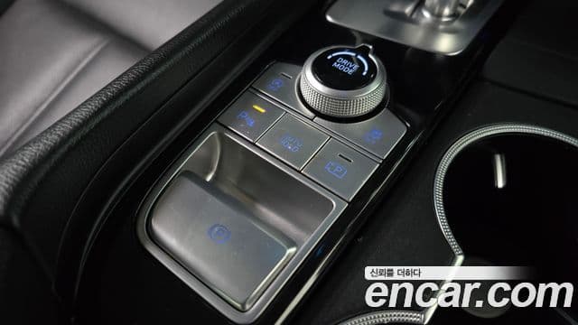 Genesis G70 2021 — ფოტო 33/35