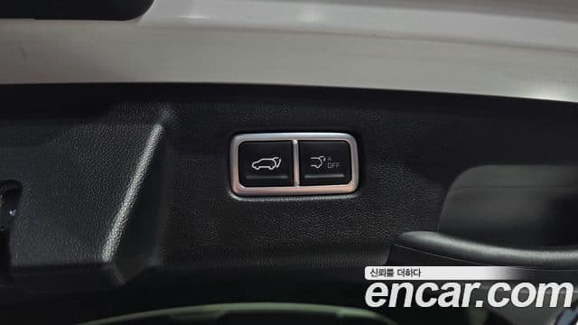 Kia Sorento 2023 — Фото 19/20