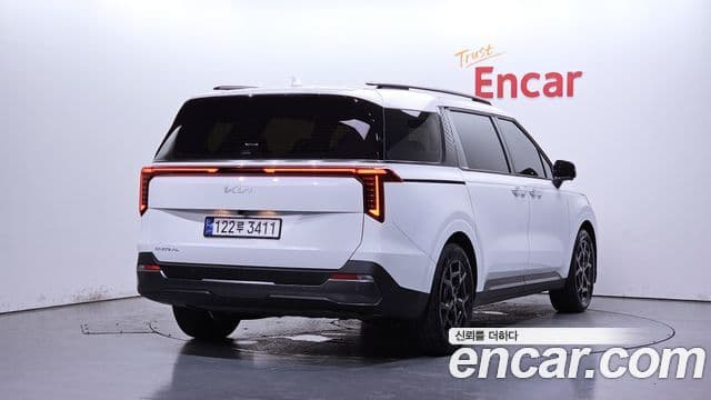 Kia Carnival 2025 — Фото 2/20