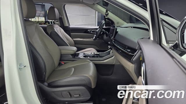 Kia Carnival 2025 — Фото 11/20