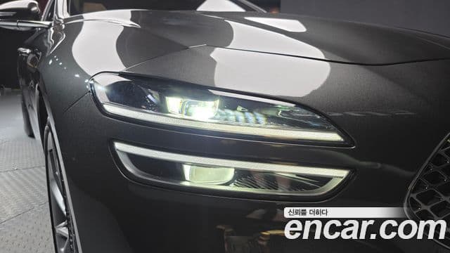 Genesis G70 2022 — Şəkil 8/36