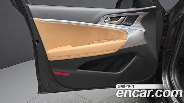 Genesis G70 2022 — Şəkil 1/36