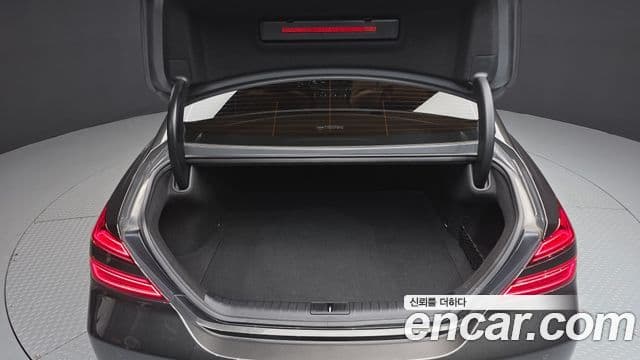 Genesis G70 2022 — Şəkil 17/36