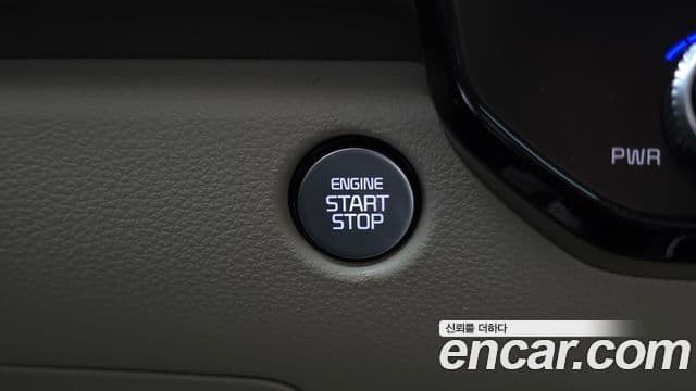 Kia Carnival 2025 — Фото 19/20