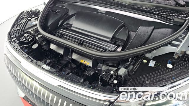 Mercedes-Benz EQS SUV 2024 — Photo 6/40