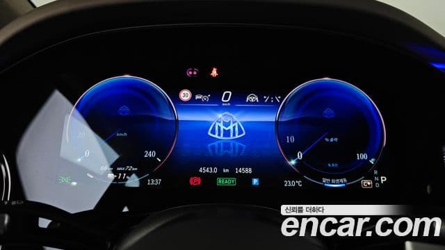 Mercedes-Benz EQS SUV 2024 — Photo 11/40