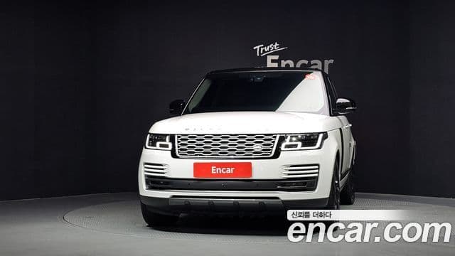 Land Rover Range Rover 2021 — Фото 2/20