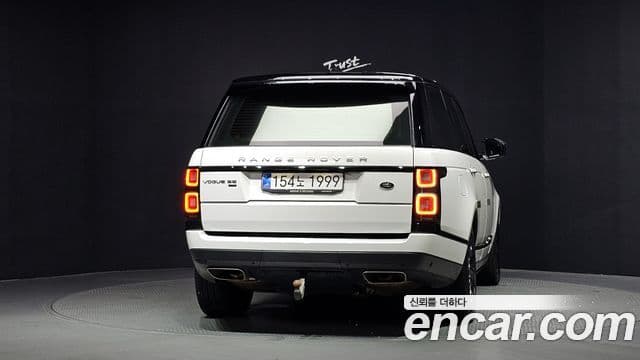 Land Rover Range Rover 2021 — Фото 3/20
