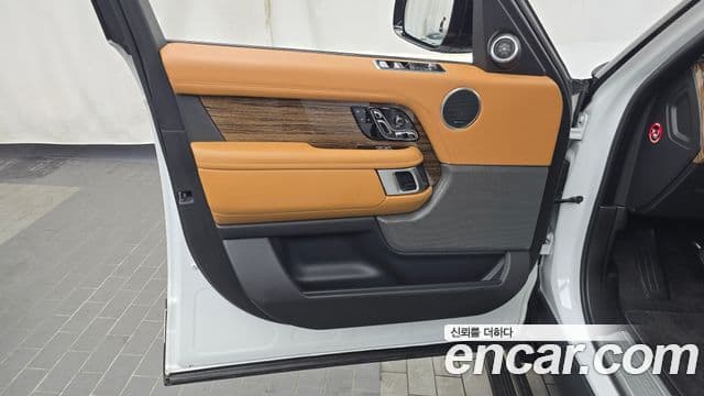 Land Rover Range Rover 2021 — Şəkil 1/41