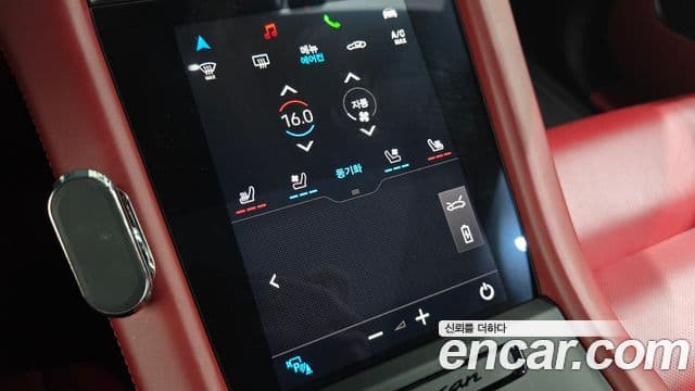 Porsche Taycan 2021 — ფოტო 34/35