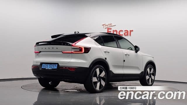 Volvo C40 Recharge 2022 — ფოტო 29/37