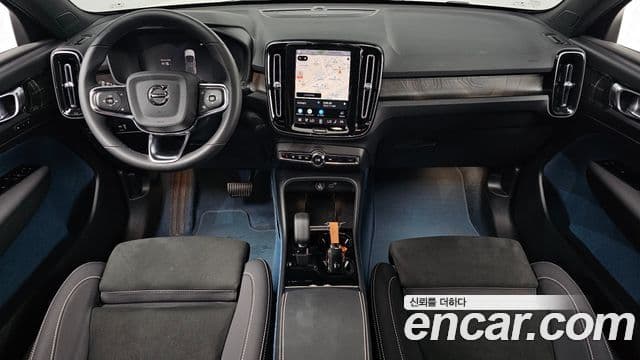 Volvo C40 Recharge 2022 — ფოტო 12/37