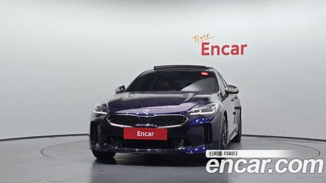 Kia Stinger 2020 — Фото 3/20