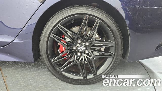 Kia Stinger Meister 2020 — Photo 2/36