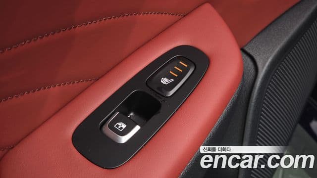 Kia Stinger Meister 2020 — Photo 10/36