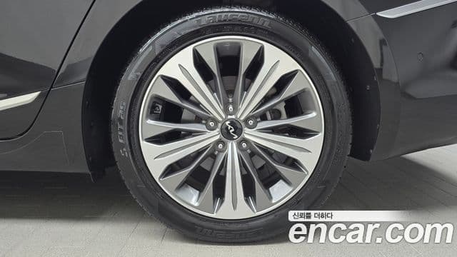 Kia K8 2023 — ფოტო 30/39