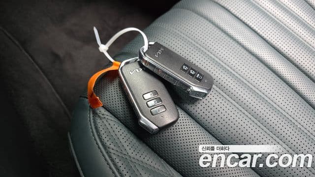 Kia K8 2023 — ფოტო 15/39