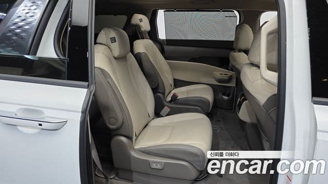 Kia Carnival 2025 — Фото 12/20