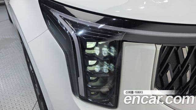 Kia Carnival 2025 — ფოტო 21/35