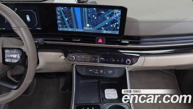 Kia Carnival 2025 — ფოტო 7/35
