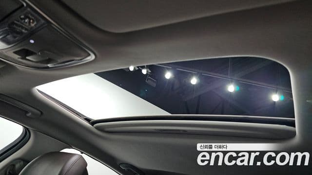 Kia The K9 2018 — Şəkil 25/34