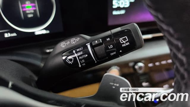 Kia Carnival 2021 — Şəkil 18/34