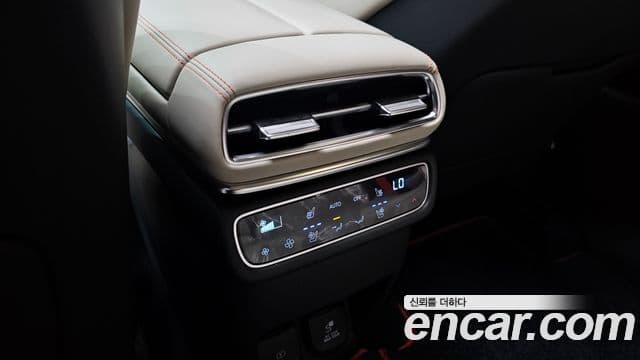 Genesis GV80 Coupe 2024 — Şəkil 21/33