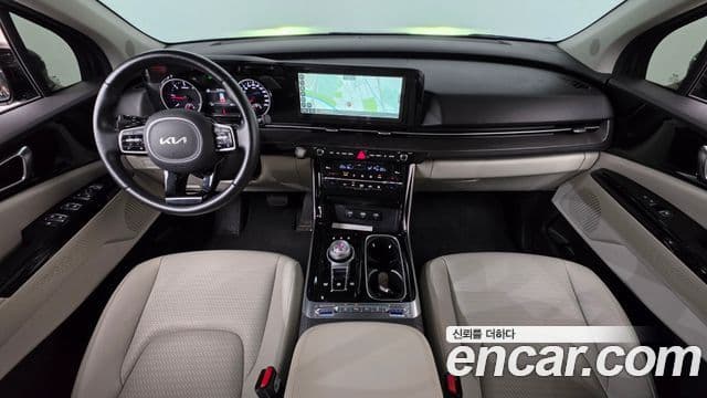Kia Carnival 2021 — ფოტო 9/35
