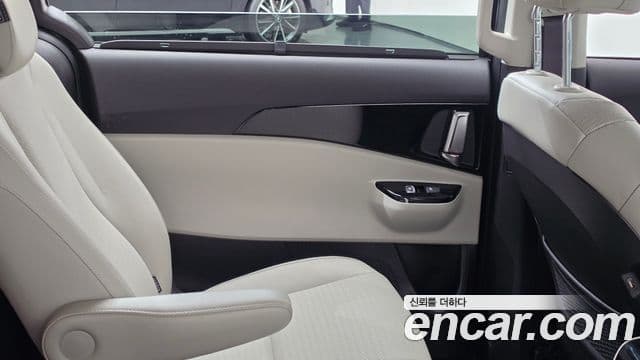 Kia Carnival 2021 — Şəkil 4/35