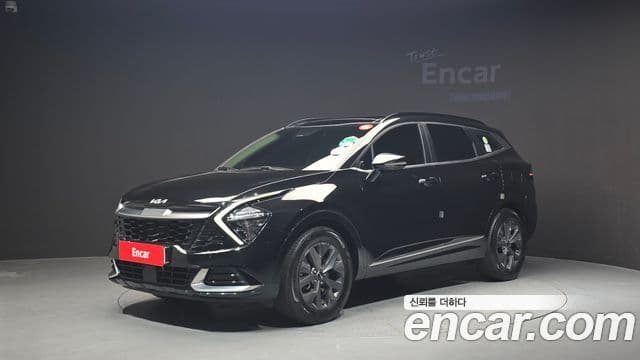Kia Sportage 2022 — Фото 1/20