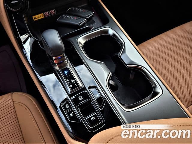 Lexus NX350h 2025 — ფოტო 4/20