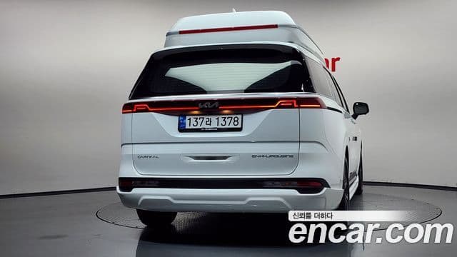 Kia Carnival 2023 — Фото 4/20