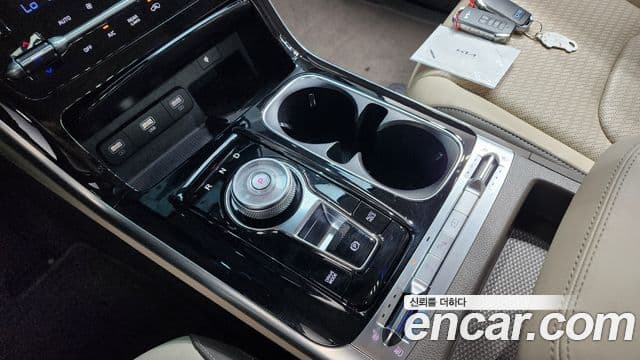 Kia Carnival 2023 — Фото 9/20