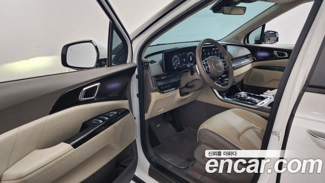 Kia Carnival 2023 — Фото 10/20