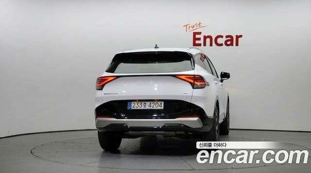 Kia Sportage 2025 — Фото 4/20