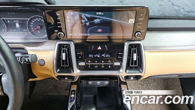 Kia Sorento 2020 — Photo 17/20