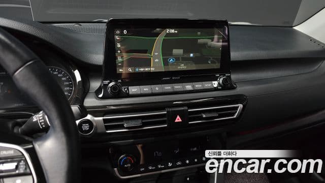 Kia Seltos 2020 — ფოტო 14/20