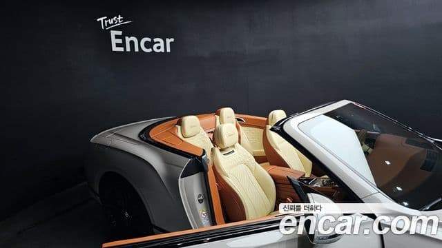 Bentley Continental GT 2022 — Фото 18/20
