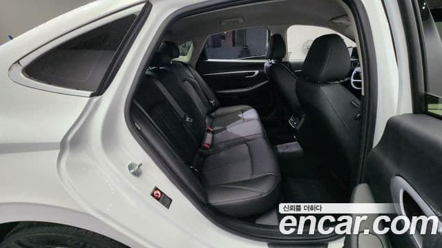 Hyundai Sonata 2022 — Şəkil 12/20