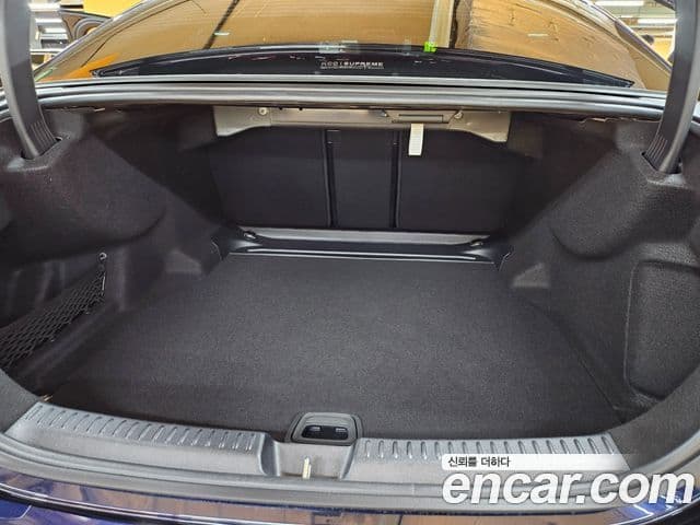 Mercedes-Benz E-Class 2024 — Şəkil 9/20