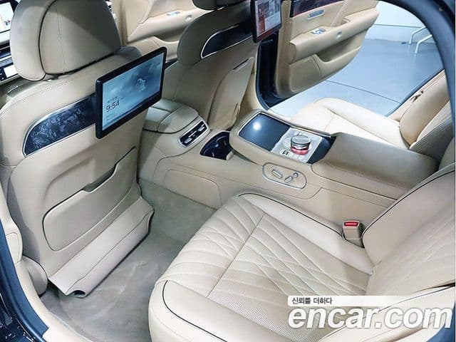 Genesis G90 2022 — Şəkil 7/20