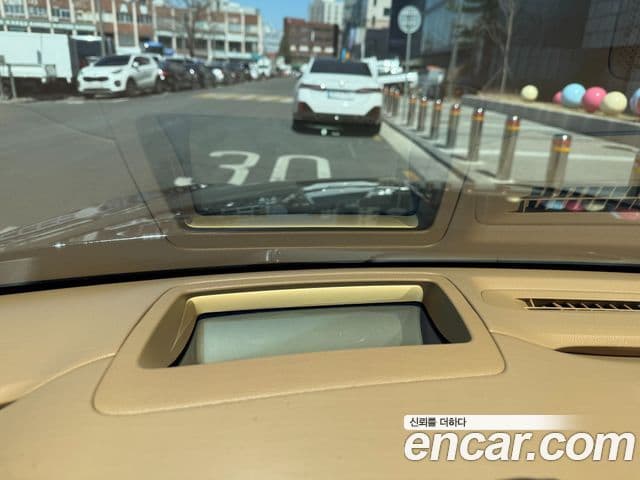 Genesis Electrified G80 2024 — Şəkil 13/20