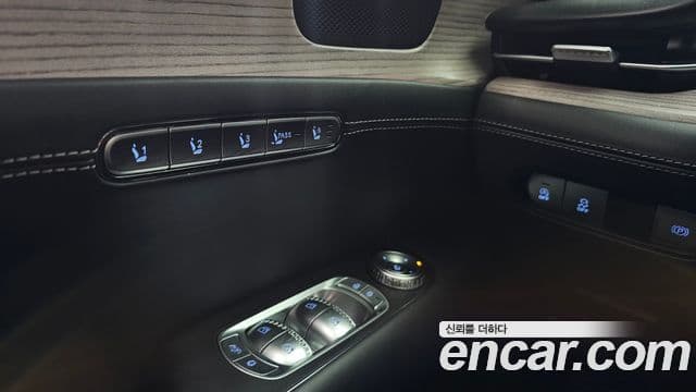 Genesis G90 2023 — Şəkil 17/20
